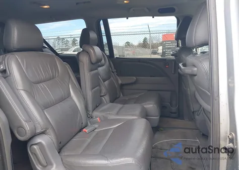 2005 Honda Odyssey Ex-L from USA, damaged, VIN 5FNRL38665B129989